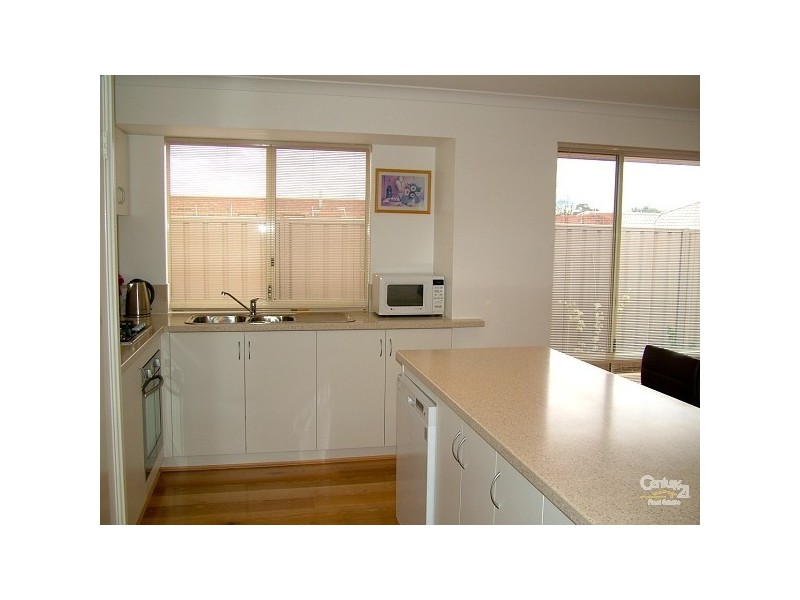 7 Panozza Circle, Maddington WA 6109