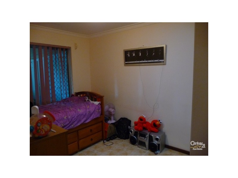 34 Lensham Place, Armadale WA 6112