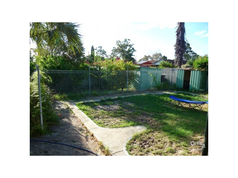 34 Lensham Place, Armadale WA 6112