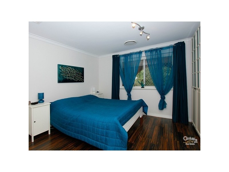 17 Kurrajong Street, Roleystone WA 6111