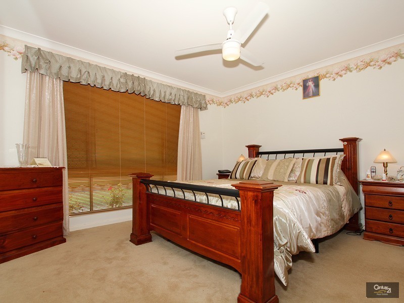 53 Inverness Circle, Camillo WA 6111