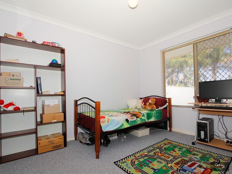 53 Inverness Circle, Camillo WA 6111