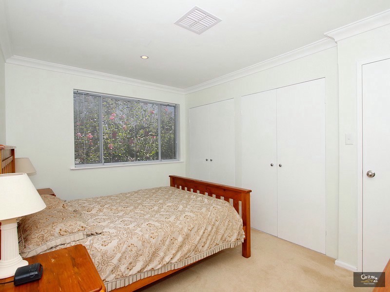 79 Lyrebird Way, Thornlie WA 6108