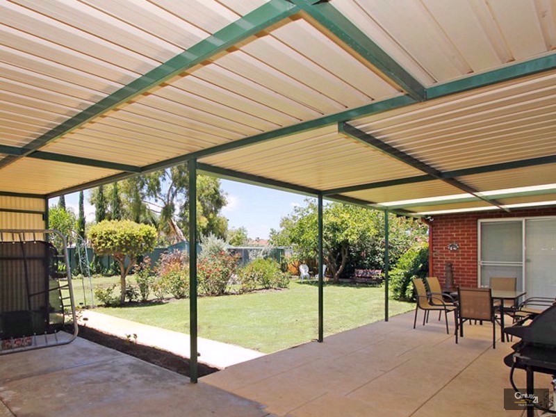 79 Lyrebird Way, Thornlie WA 6108