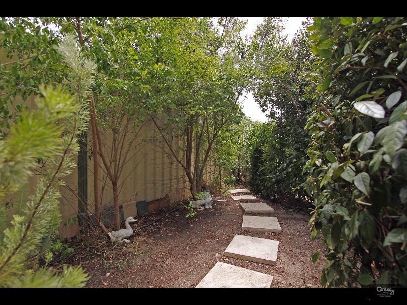 17 Teal Brook Circle, Seville Grove WA 6112