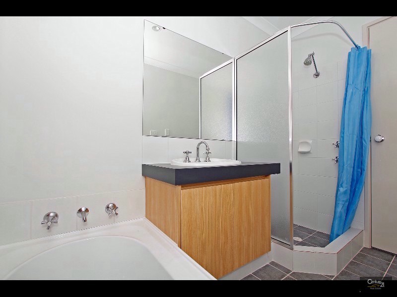 17 Teal Brook Circle, Seville Grove WA 6112