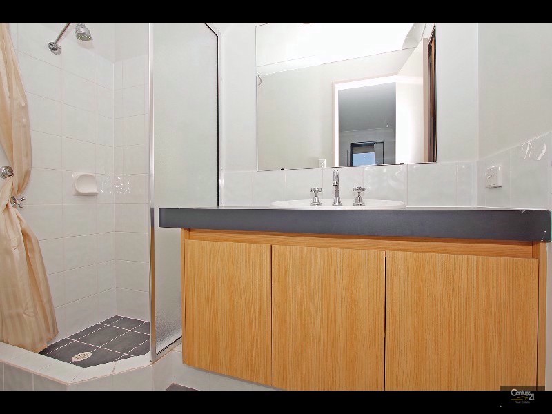 17 Teal Brook Circle, Seville Grove WA 6112