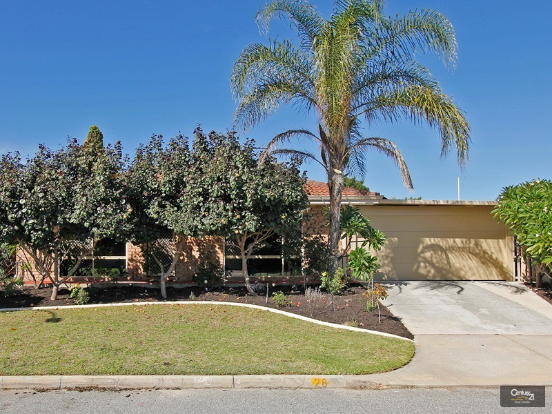 28 Eureka Place, Seville Grove WA 6112