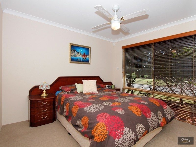 28 Eureka Place, Seville Grove WA 6112