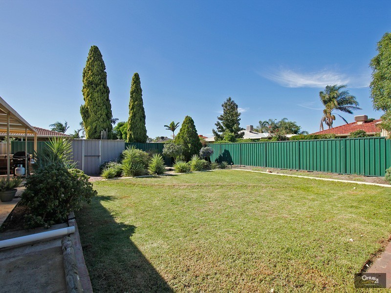 28 Eureka Place, Seville Grove WA 6112