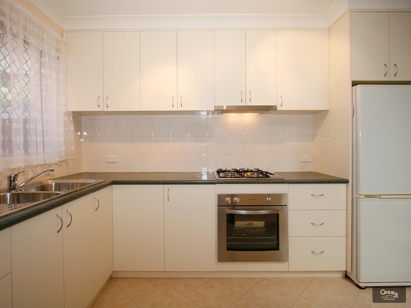4/6 Toorak Road, Armadale WA 6112