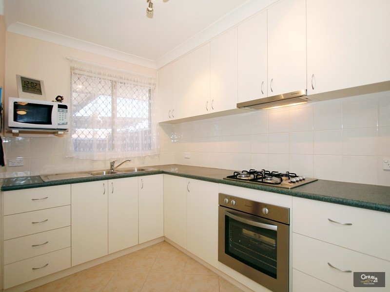 4/6 Toorak Road, Armadale WA 6112