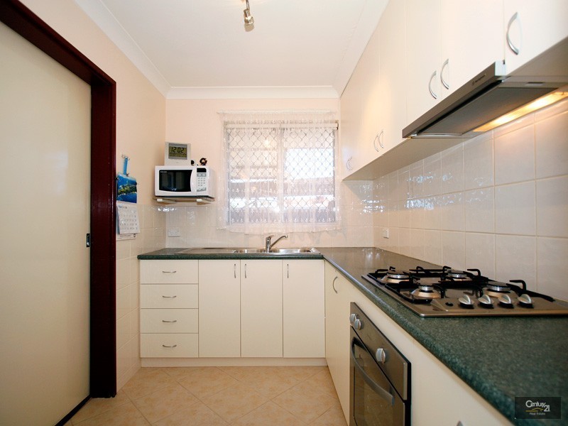 4/6 Toorak Road, Armadale WA 6112