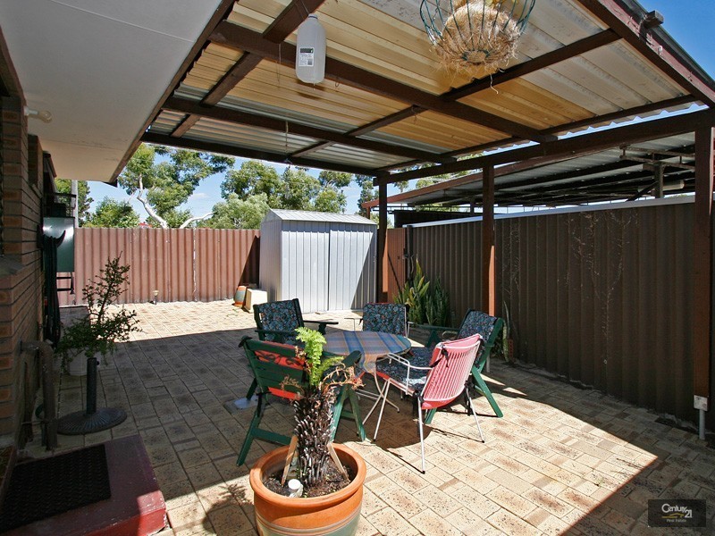4/6 Toorak Road, Armadale WA 6112