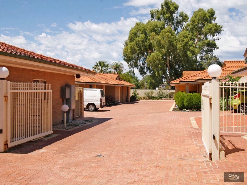 3 – 60 Vahland Ave, Riverton WA 6148