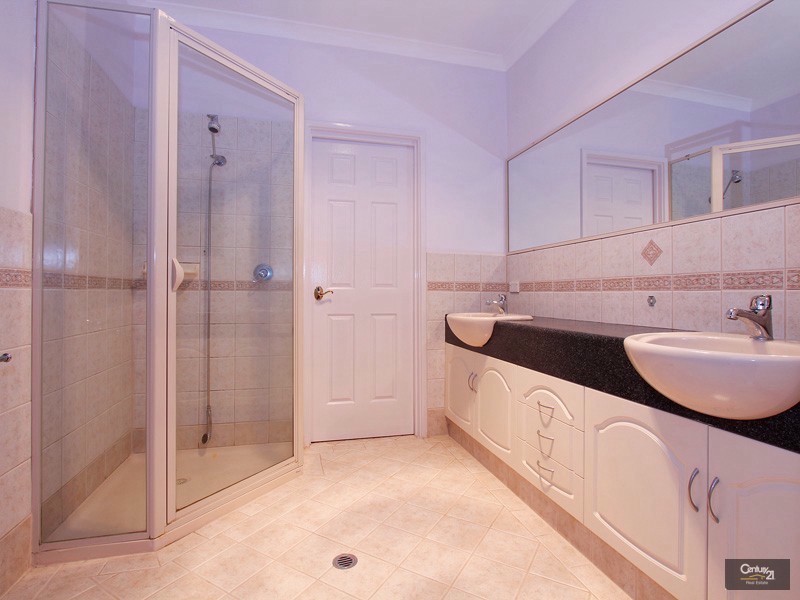 58  Carrick Road, Mount Richon WA 6112