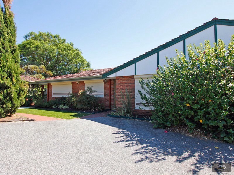 2/133 Railway Avenue, Kelmscott WA 6111
