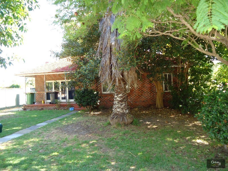 9 McCowan Street, Kenwick WA 6107