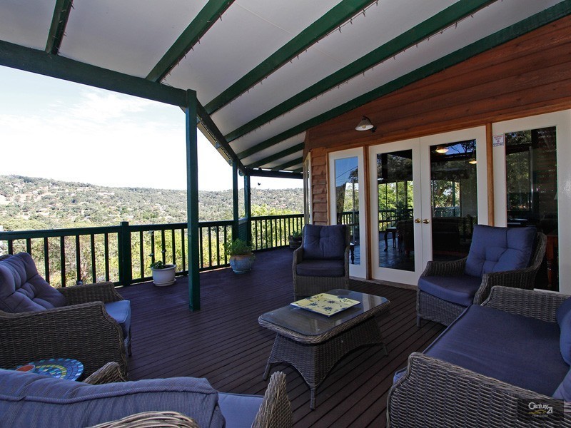 94 Roberts Road, Kelmscott WA 6111