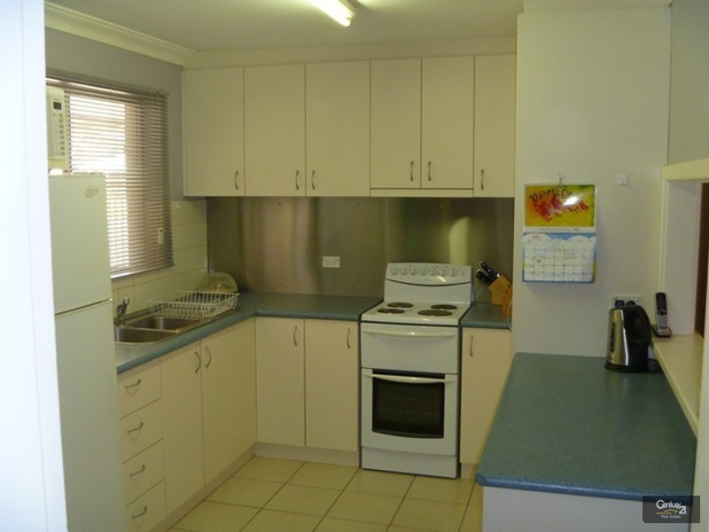 3 Tara Way, Kelmscott WA 6111