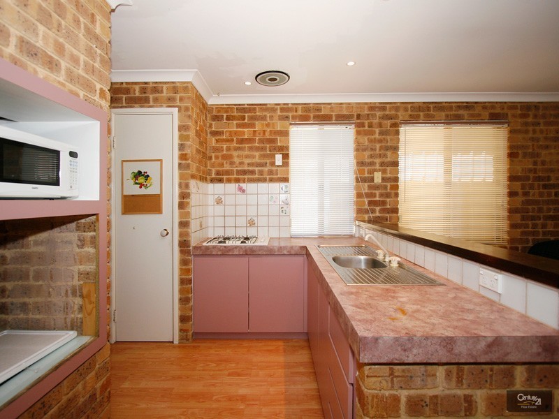 391 Westfield Road, Seville Grove WA 6112