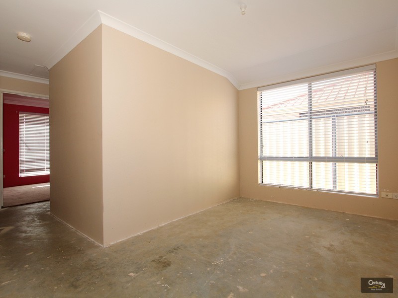 16 Portwine Avenue, Byford WA 6122