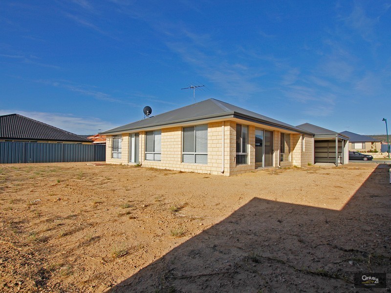 16 Portwine Avenue, Byford WA 6122