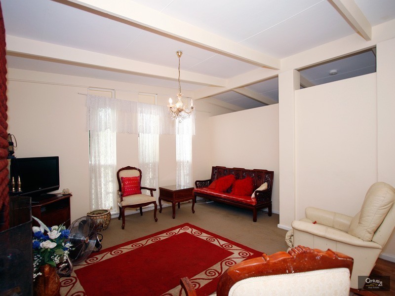 8 Beckenham Street, Beckenham WA 6107