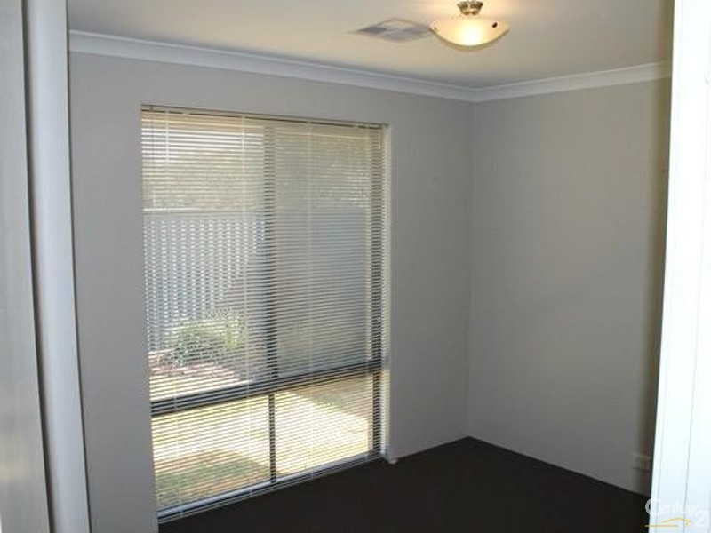 19 Blackberry Ramble, Byford WA 6122