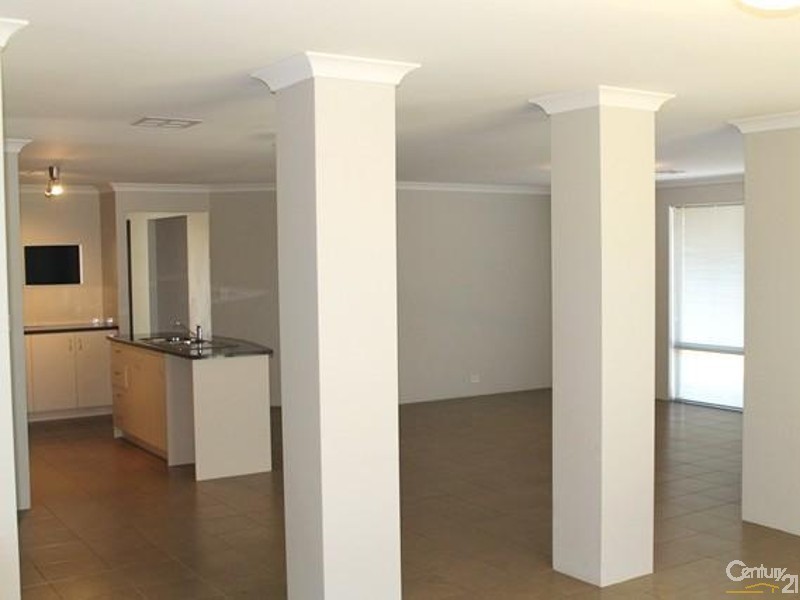 19 Blackberry Ramble, Byford WA 6122