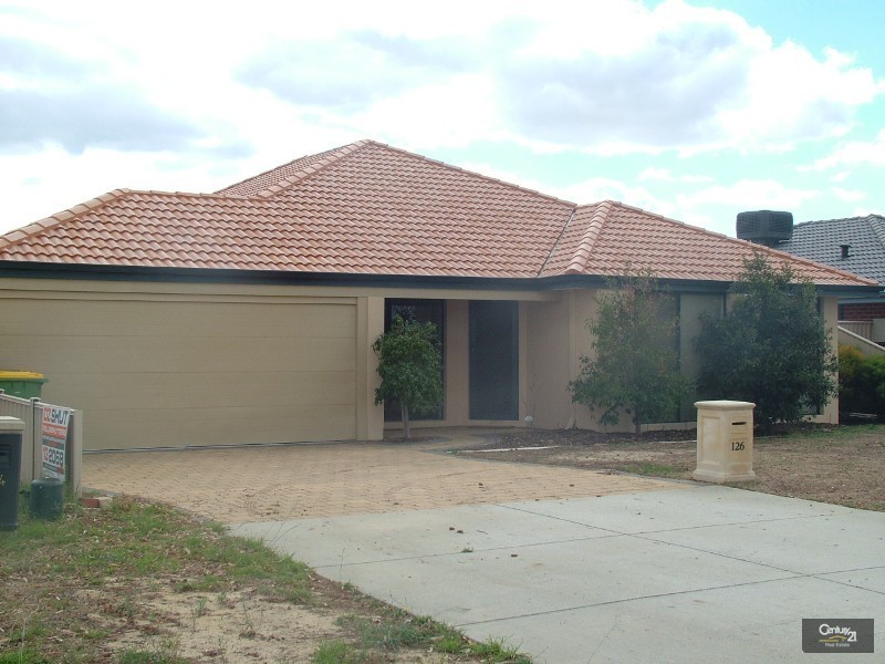 126 Seville Drive, Seville Grove WA 6112