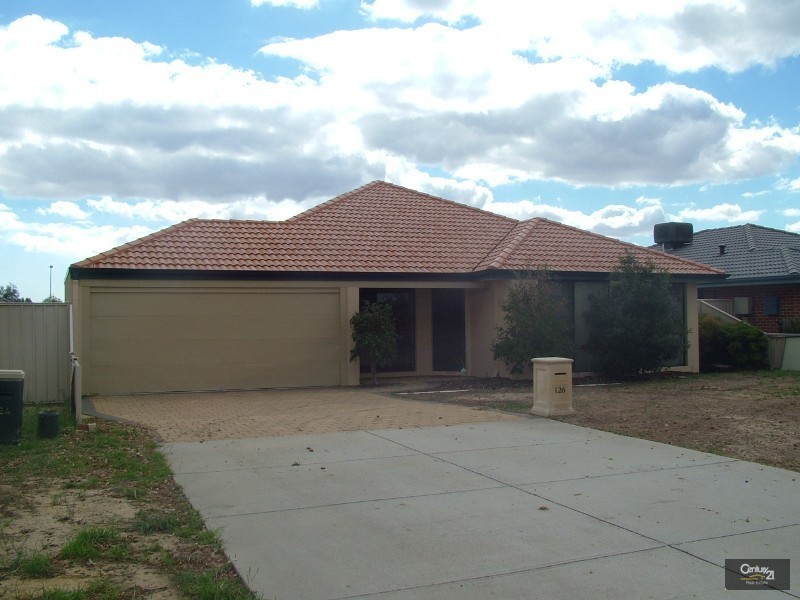 126 Seville Drive, Seville Grove WA 6112