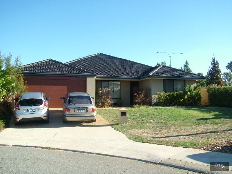 32 Fallon Place, Seville Grove WA 6112