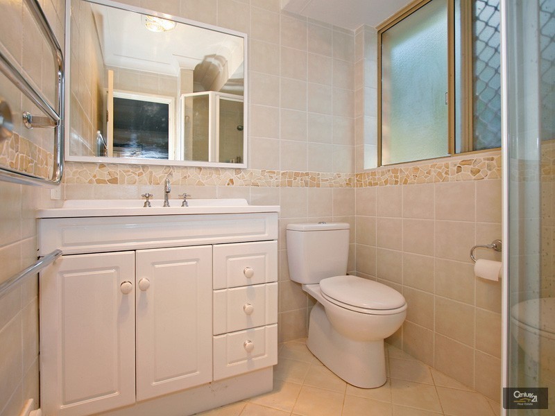 2 Petalite Place, Mount Richon WA 6112