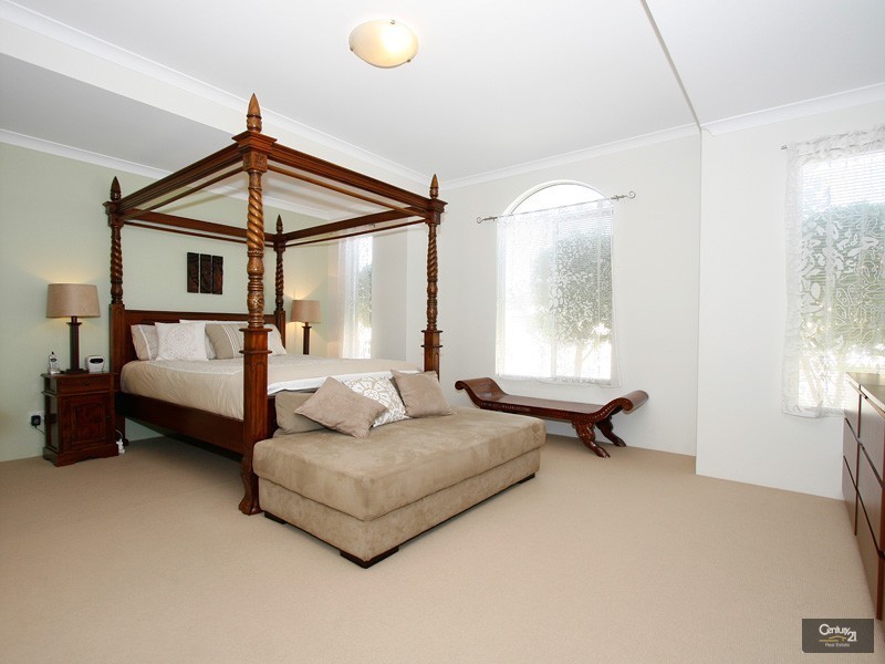 5 Stiletto Way, Canning Vale WA 6155