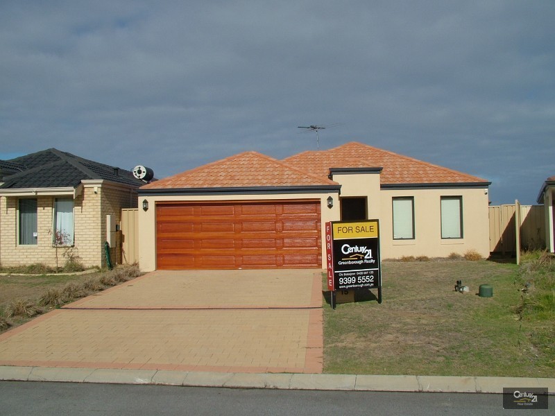 15 Bampton Road, Orelia WA 6167