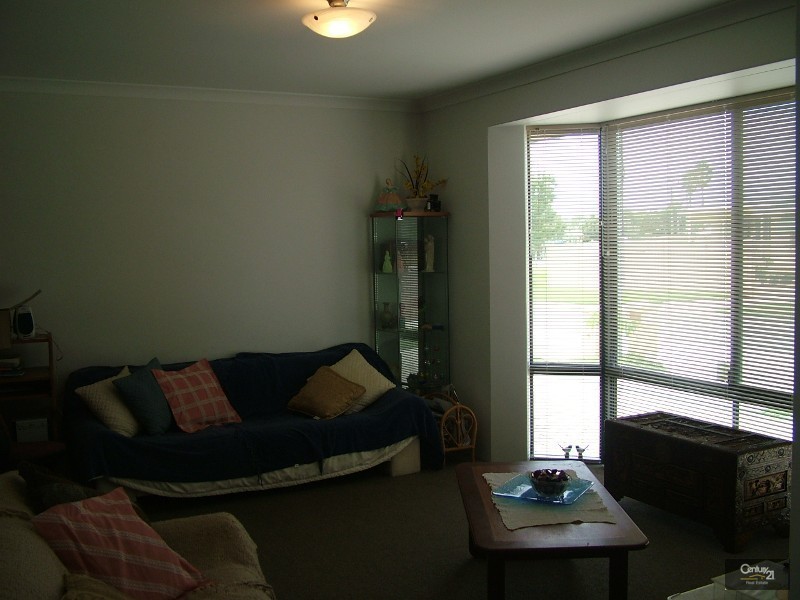 19a/19b Blay Road, Calista WA 6167