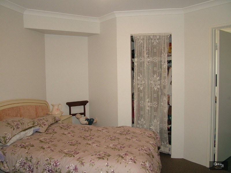 19a/19b Blay Road, Calista WA 6167