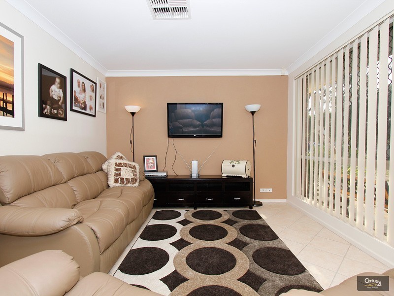 12 Miller Street, Maddington WA 6109