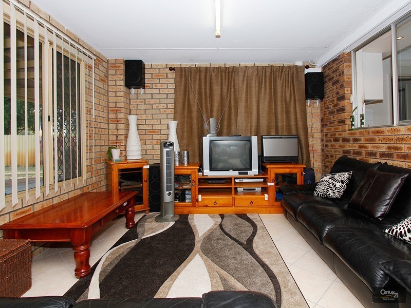 12 Miller Street, Maddington WA 6109