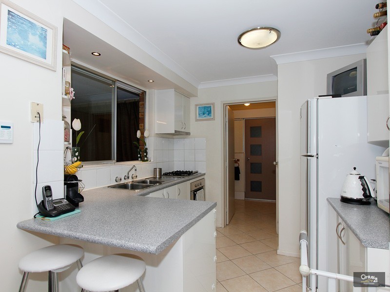 12 Miller Street, Maddington WA 6109