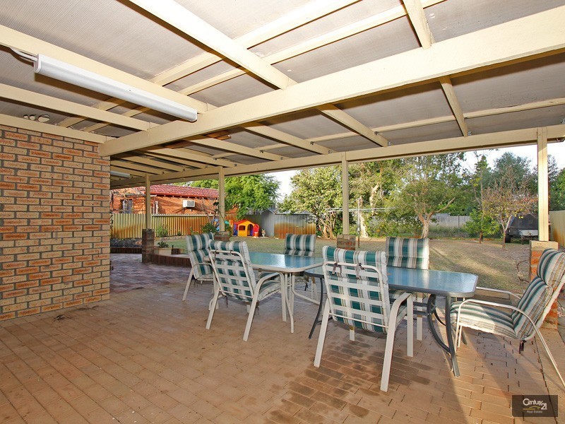 12 Miller Street, Maddington WA 6109