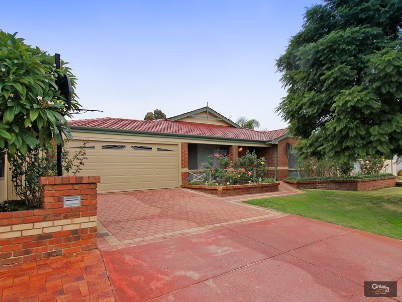 101 Seminole Gardens, Seville Grove WA 6112