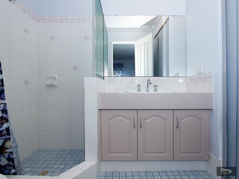 101 Seminole Gardens, Seville Grove WA 6112