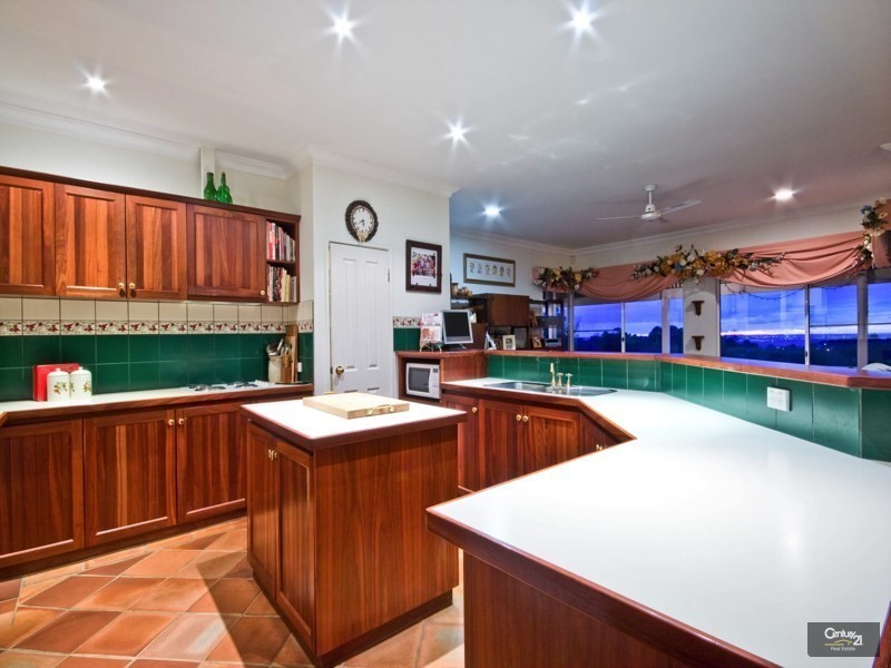 61 Locke Veiw, Bedfordale WA 6112