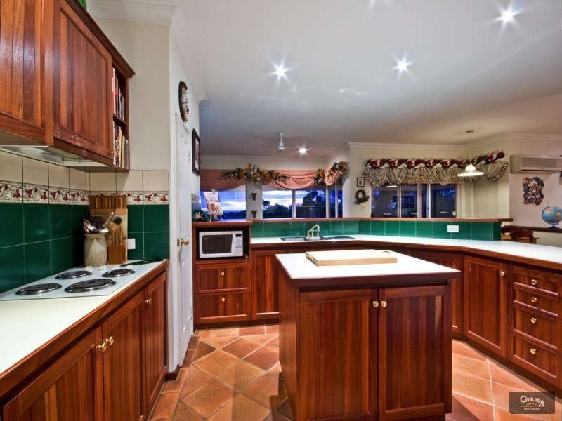 61 Locke Veiw, Bedfordale WA 6112