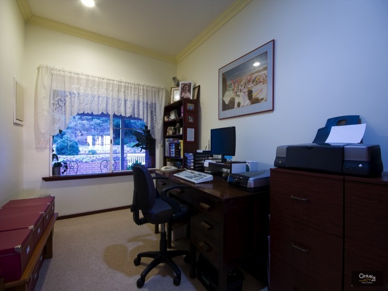 61 Locke Veiw, Bedfordale WA 6112