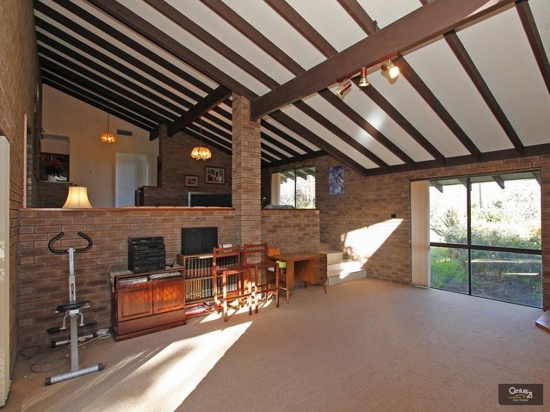 4 Gilcoe Place, Roleystone WA 6111