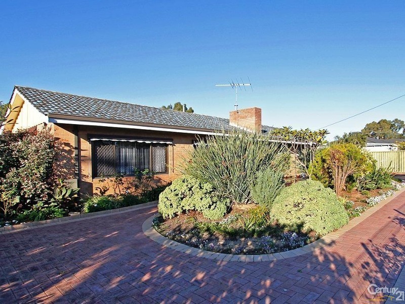 5 Amanda Drive, Camillo WA 6111