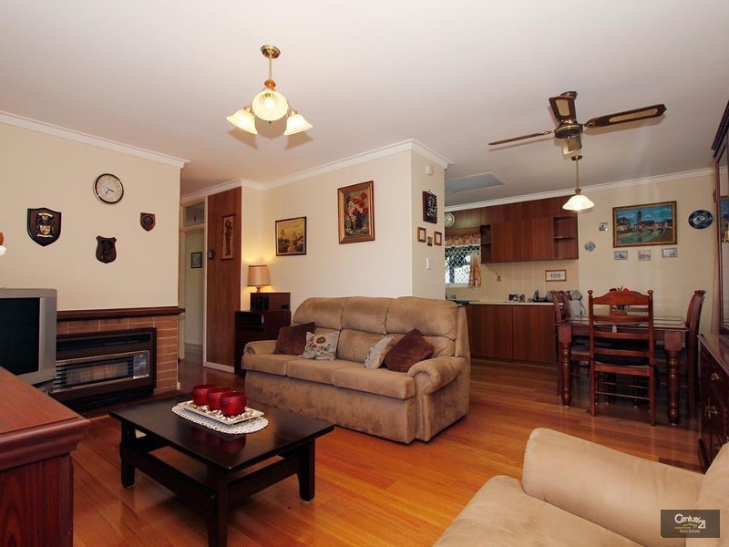 5 Amanda Drive, Camillo WA 6111